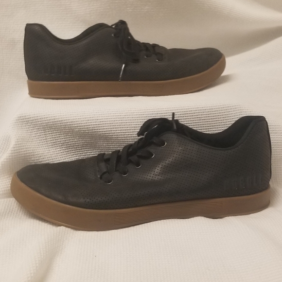 NOBULL Training Shoes - Picture 2 of 7